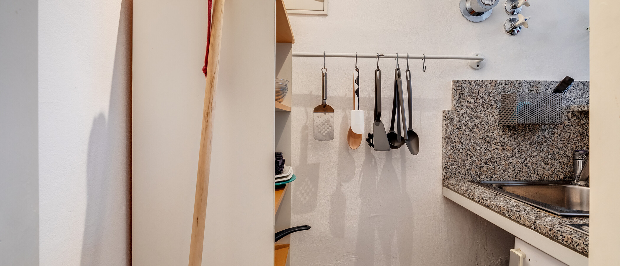apartamento München Schwabing-West (rund um den Hohenzollernplatz) 02 cocina 11346