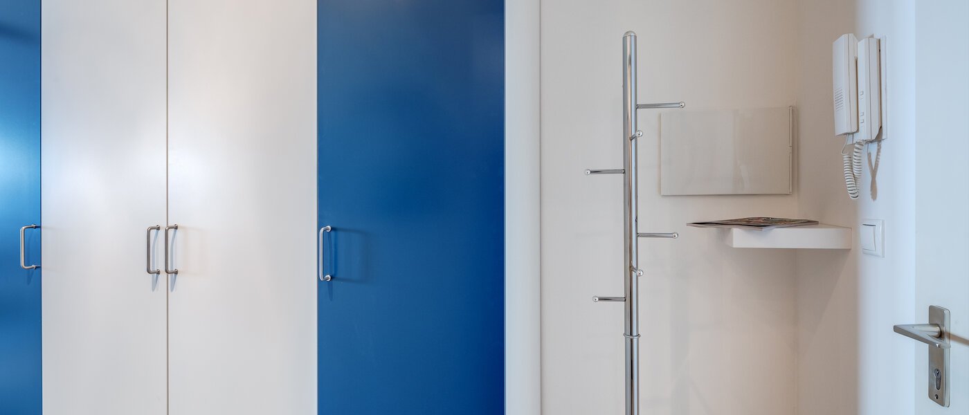 apartamento München Arabellapark 02 pasillo 11422