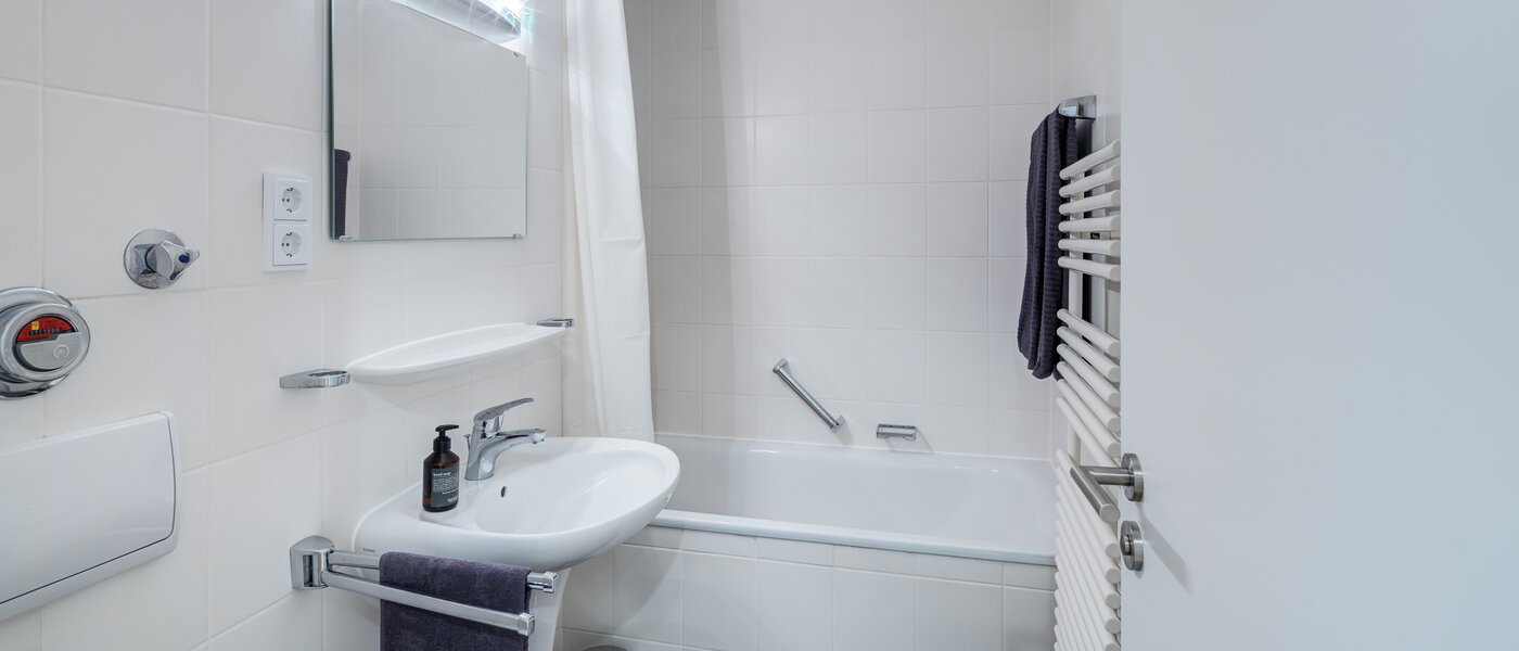 apartamento München Schwabing-Nord (zw. Leopoldstraße & Englischen Garten) 01 baño 11551