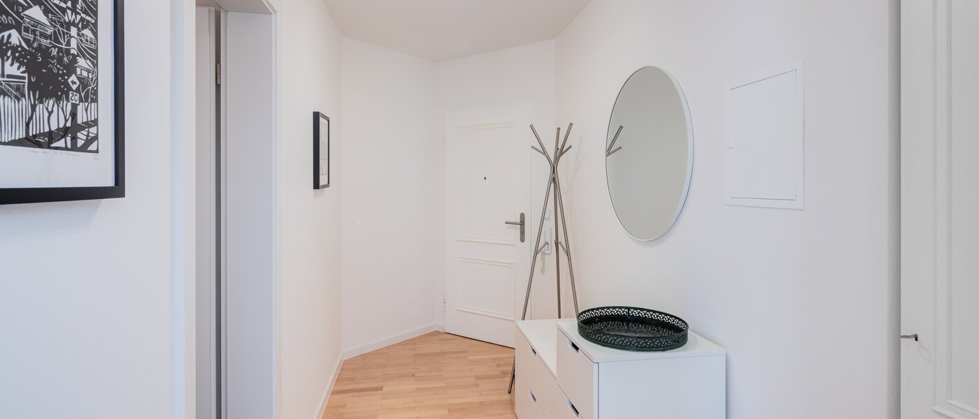 apartamento München Schwabing-Nord (zw. Leopoldstraße & Englischen Garten) 01 pasillo 11551