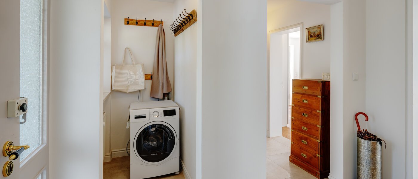 piso con jardín Feldafing 02 pasillo 11698