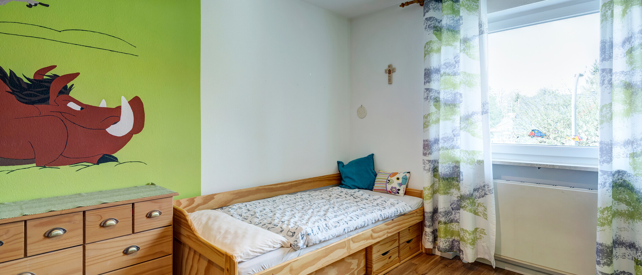 chalet adosado en el medio München Moosach 01 cuarto infantil 11852