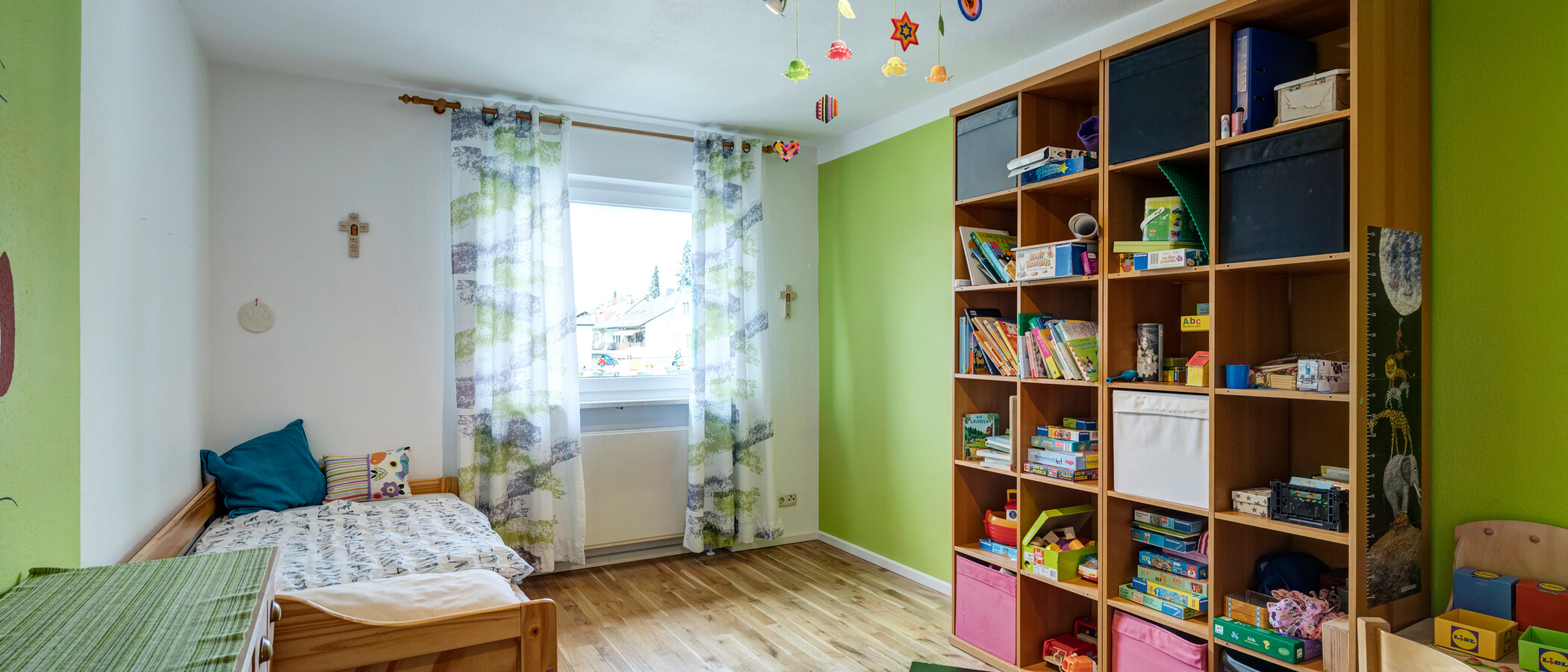 chalet adosado en el medio München Moosach 02 cuarto infantil 11852