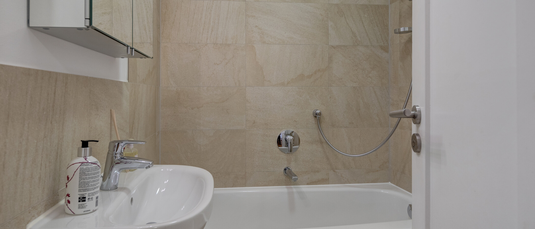 apartamento München Schwabing (links der Leopoldstraße) 01 baño 11895