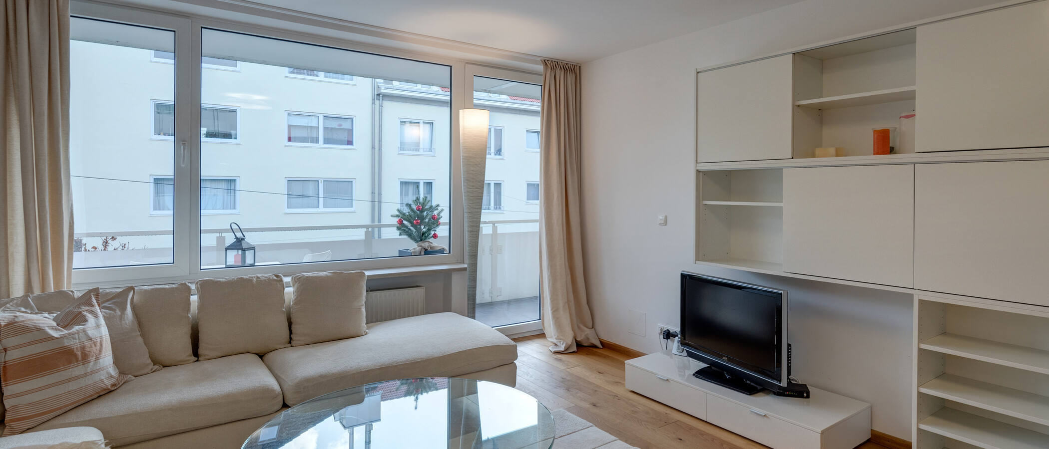 apartamento München Schwabing (links der Leopoldstraße) 04 zona de día  11895