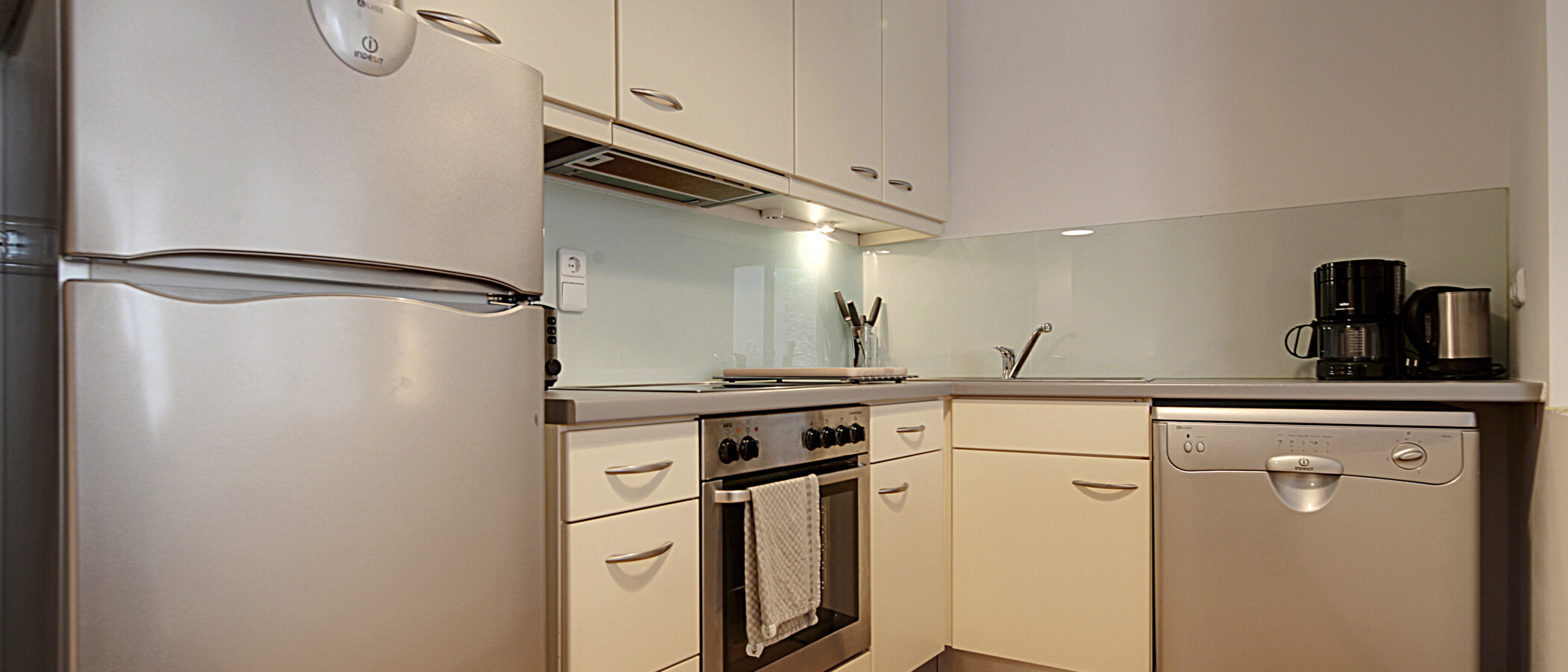 apartamento München Schwabing (links der Leopoldstraße) 02 cocina 1191