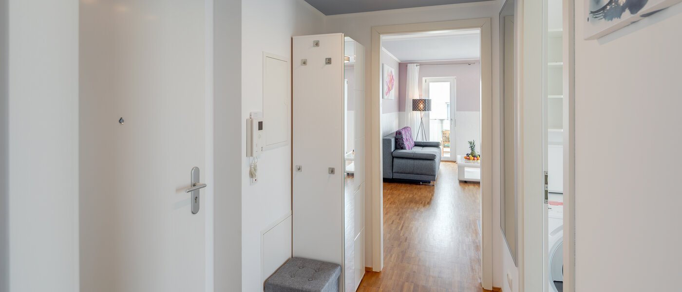 apartamento München Messestadt Riem 01 pasillo 12258