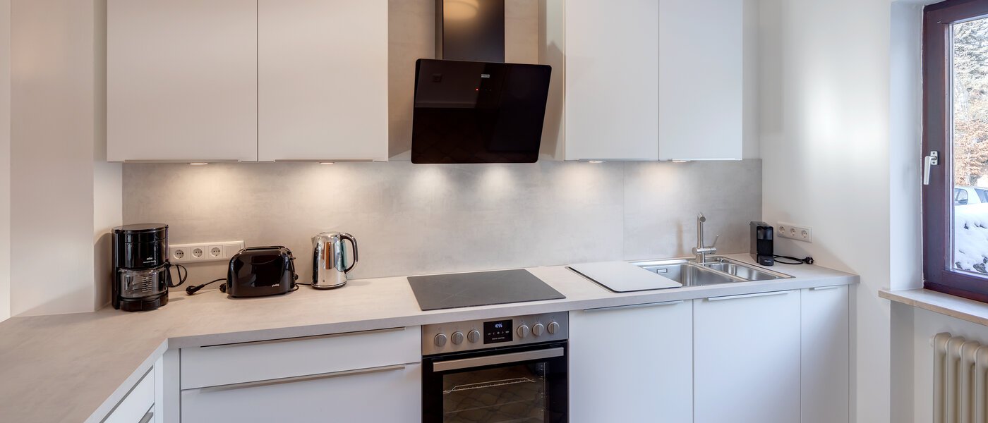 chalet adosado en esquina München Obersendling 01 cocina 12456