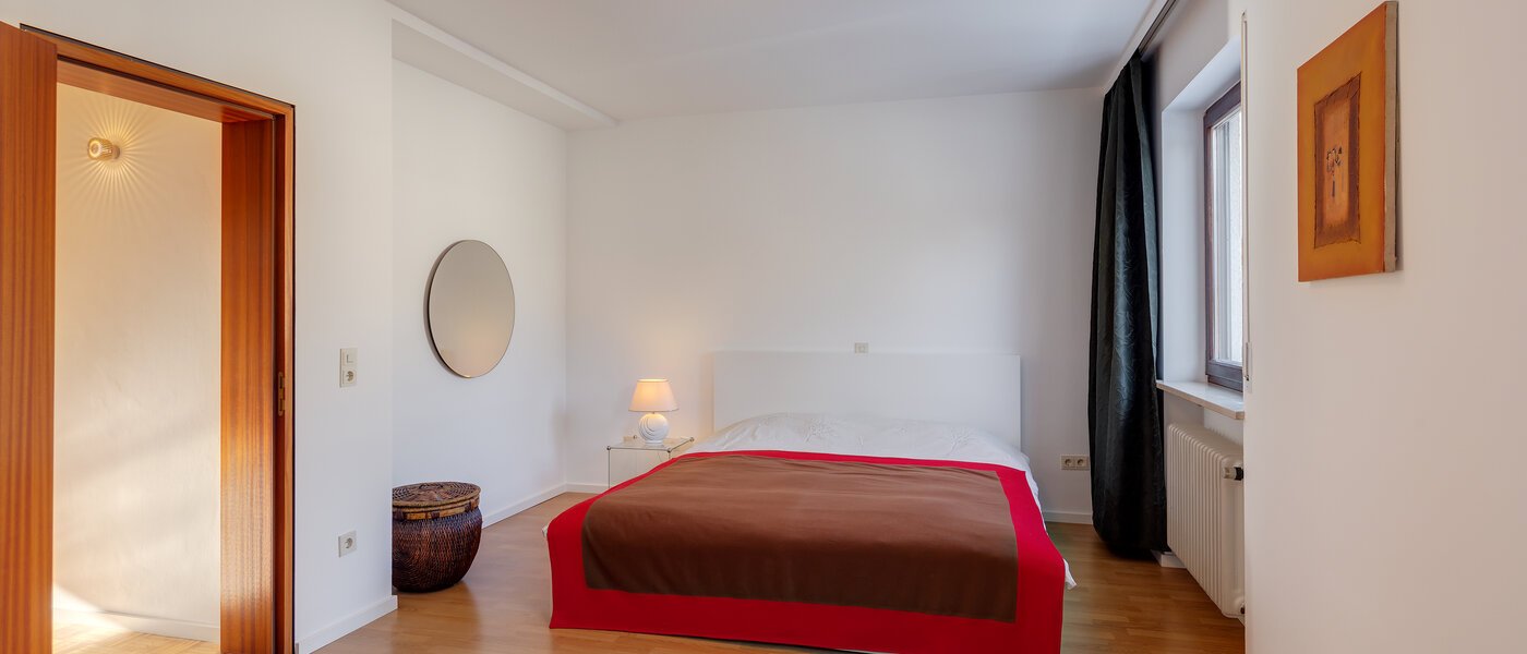 chalet adosado en esquina München Obersendling 01 1. dormitorio 12456