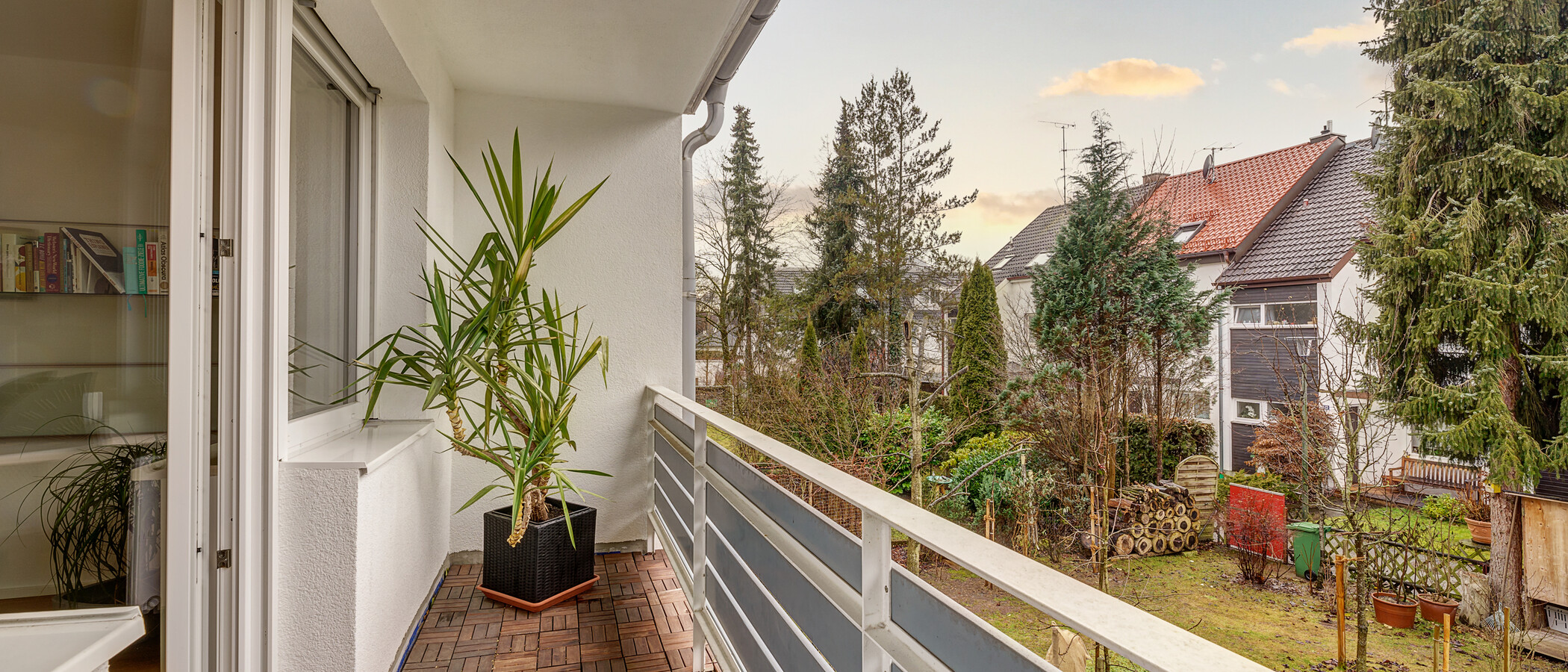 chalet adosado en el medio Baldham Vaterstetten 01 balcón 12473