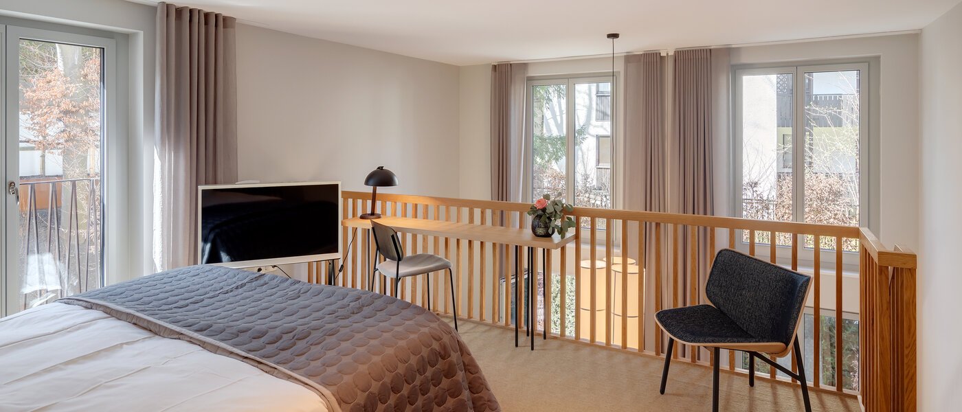 dúplex con galería München Herzogpark 02 zona de dormir 12522
