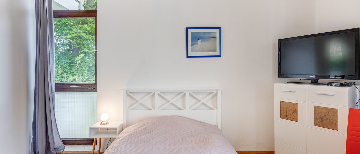 apartamento München Obermenzing 01 zona de dormir 12573