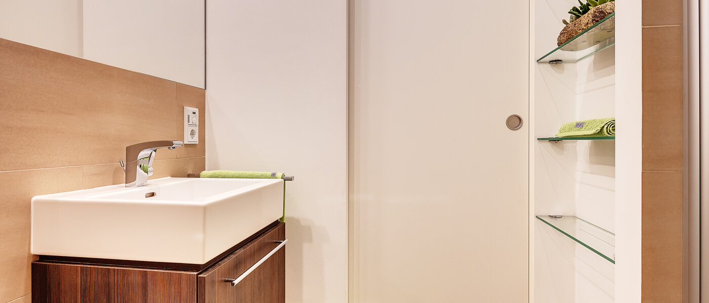 apartamento München Schwabing-West (rund um den Hohenzollernplatz) 06 baño 12583