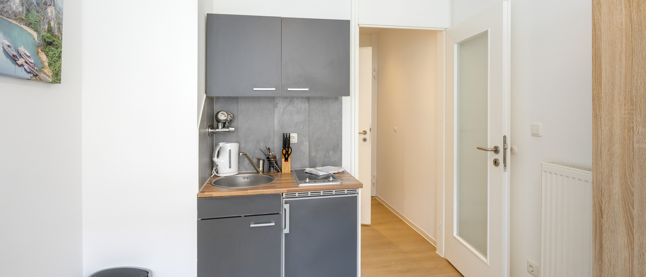 apartamento München Maxvorstadt - Universitätsviertel 01 cocina 12593