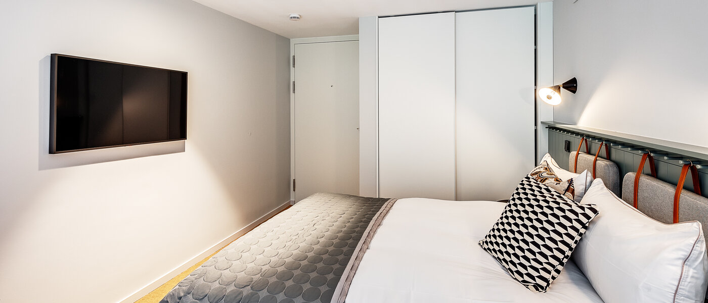 dúplex con galería München Herzogpark 05 zona de dormir 12618