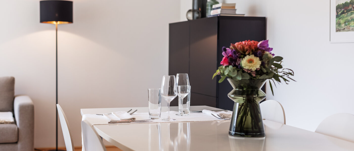 apartamento München Glockenbachviertel 02 zona comedor 12668