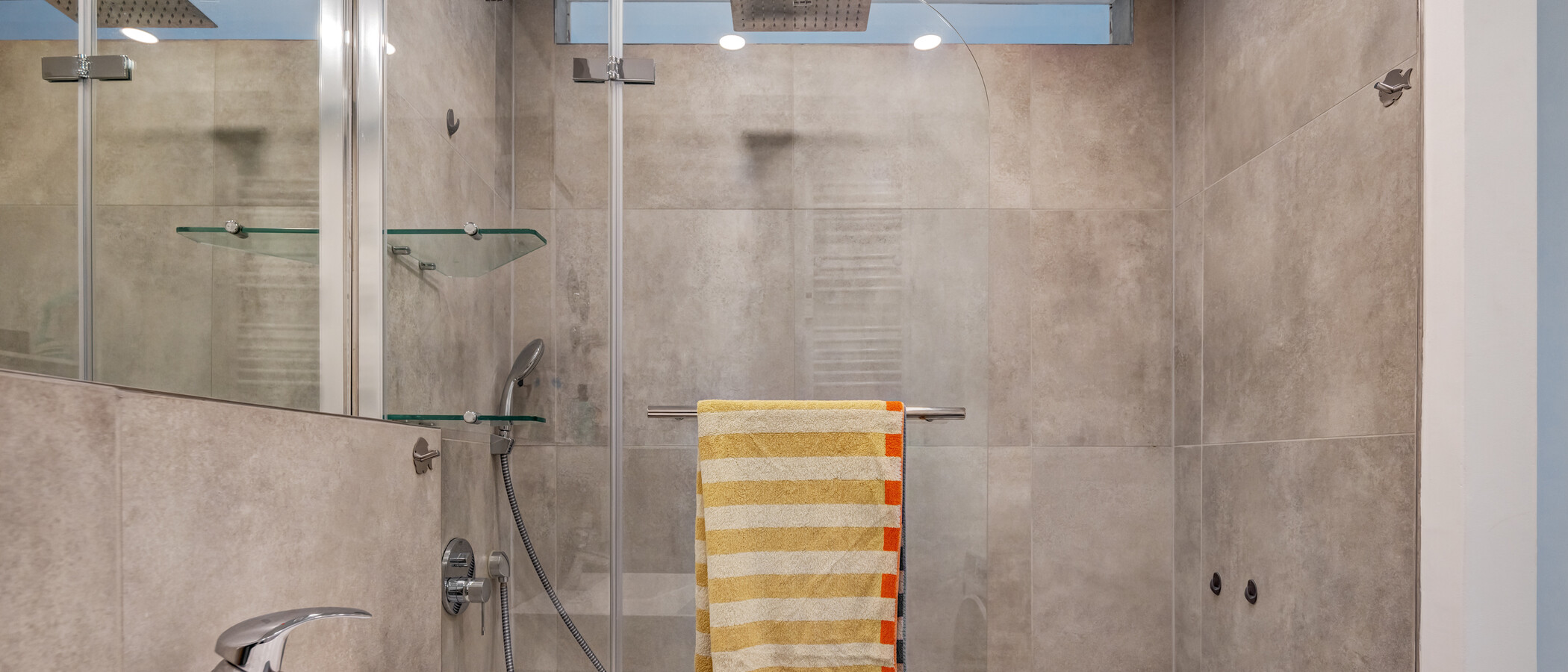 apartamento München Arabellapark 03 baño 12671