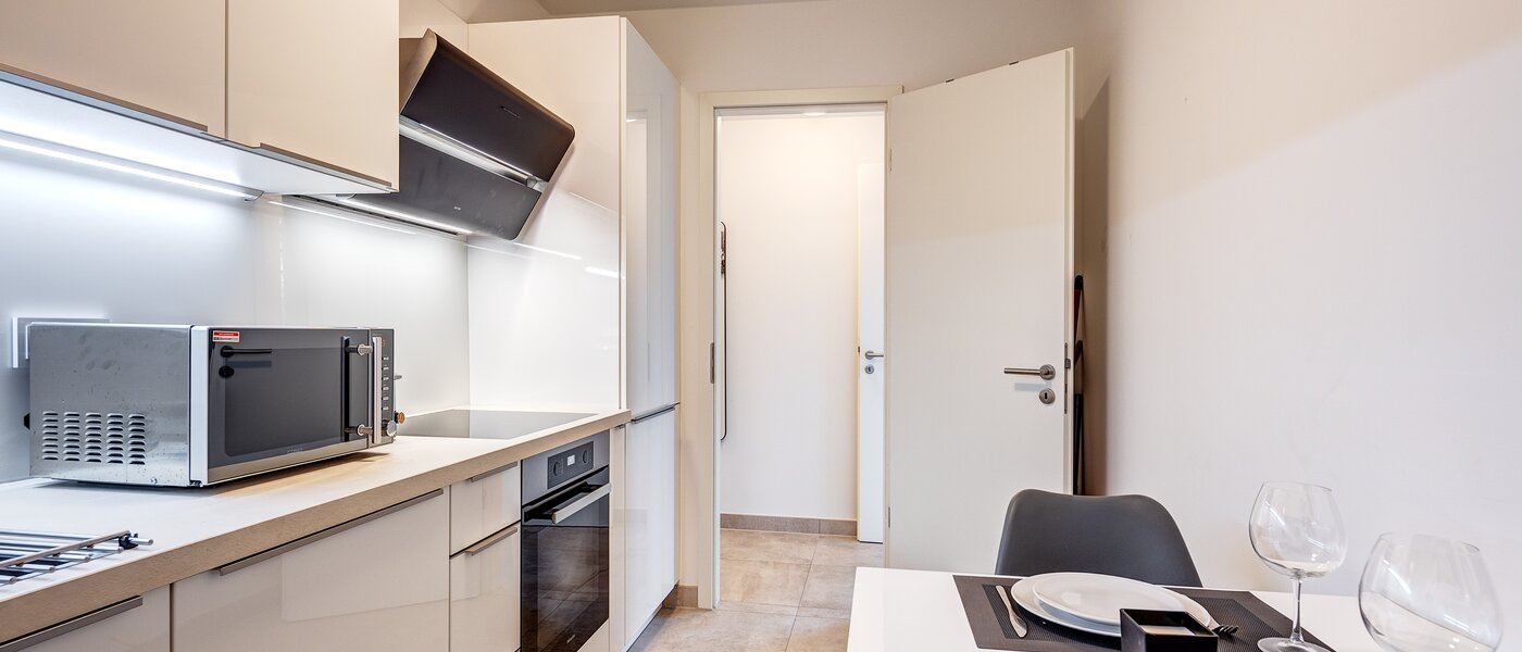 apartamento München Arabellapark 03 cocina 12726