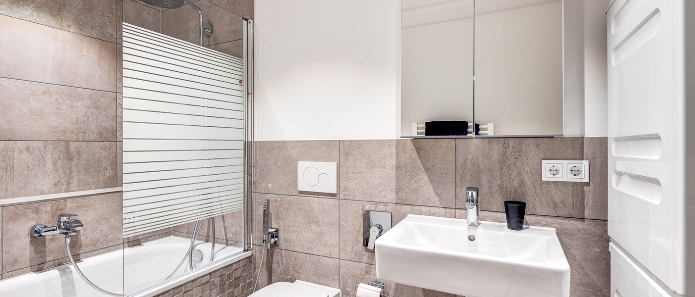 apartamento München Arabellapark 02 baño 12726