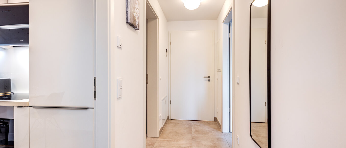 apartamento München Arabellapark 01 pasillo 12726
