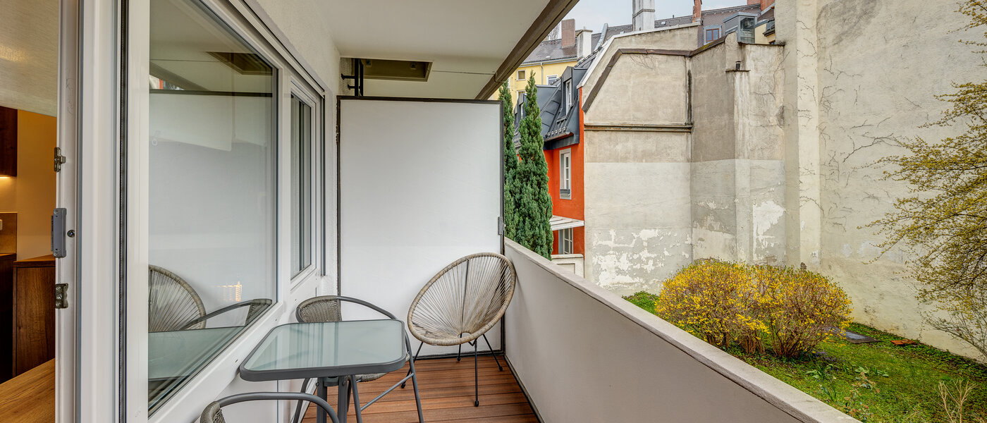 apartamento München Isarvorstadt 01 balcón 12957