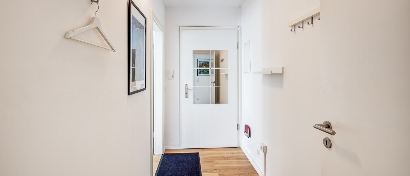 piso con jardín Germering 04 pasillo 13004