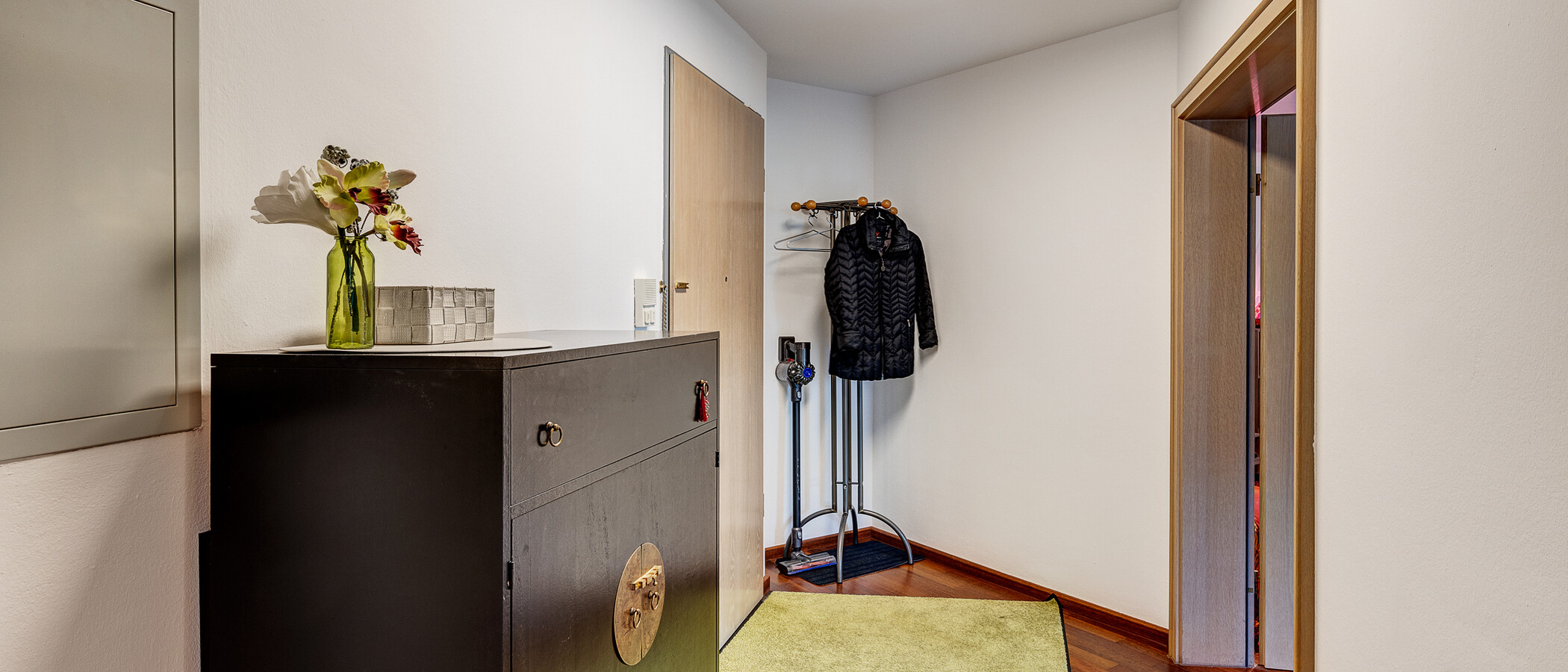 apartamento München Schwabing-Nord (zw. Belgrad- & Leopoldstraße) 01 pasillo 13047