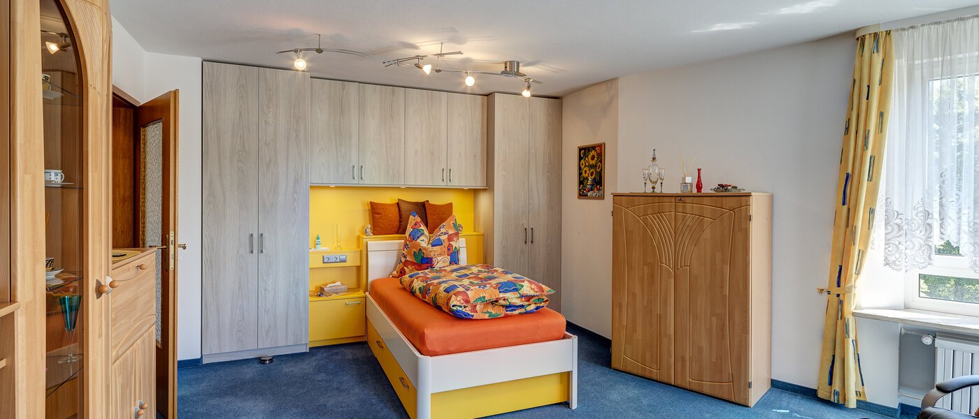 apartamento München Neuperlach 01 zona de dormir 13048