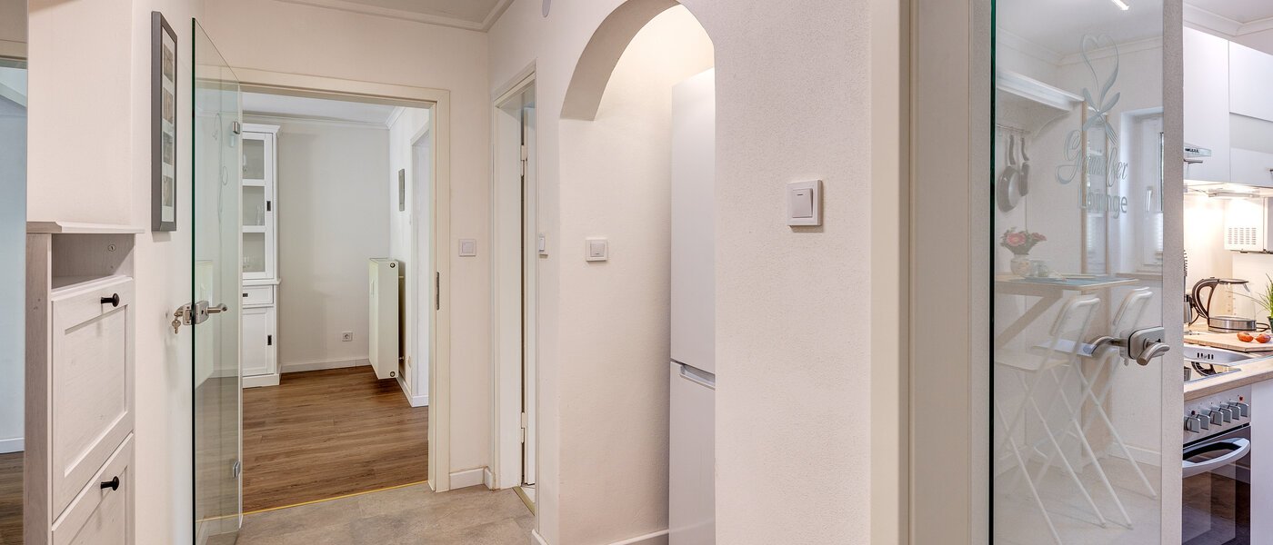 apartamento München Parkstadt Bogenhausen 01 pasillo 13049