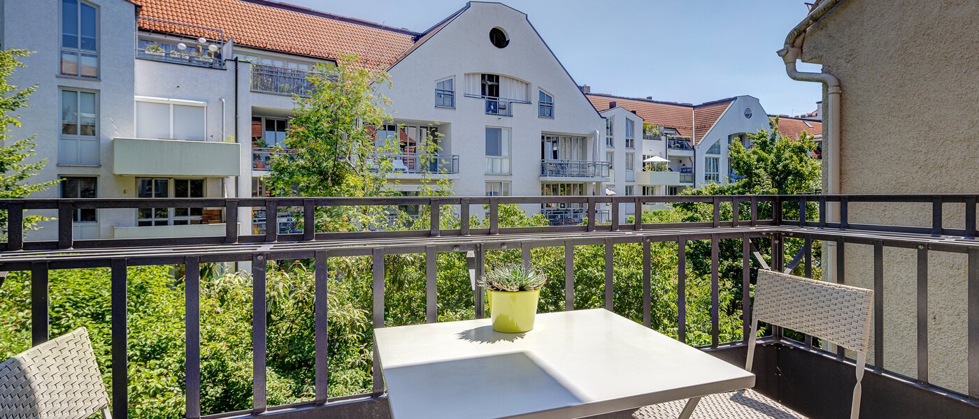 apartamento München Schwabing-West (rund um den Hohenzollernplatz) 01 balcón 13089