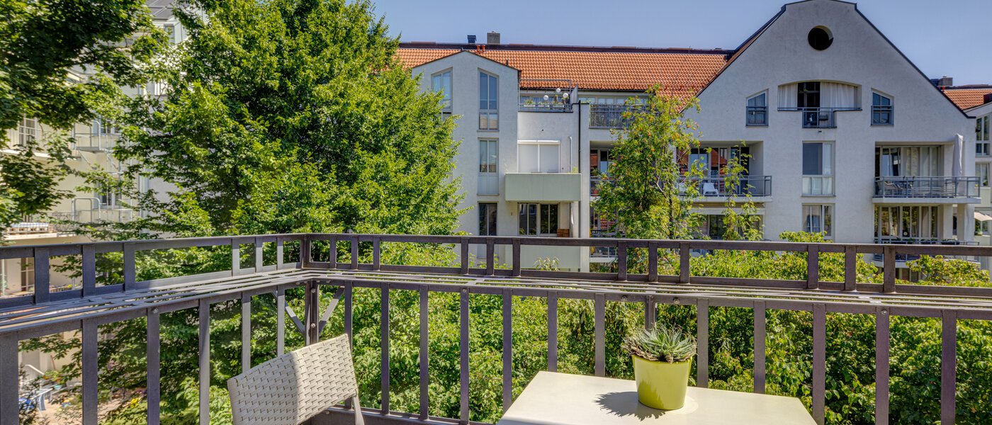 apartamento München Schwabing-West (rund um den Hohenzollernplatz) 02 balcón 13089