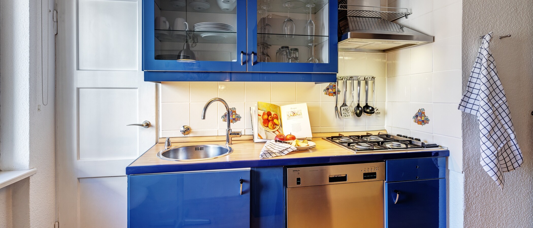 apartamento München Schwabing-West (rund um den Hohenzollernplatz) 03 cocina 1309