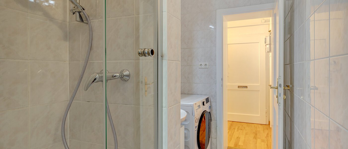 apartamento München Neuhausen 01 baño 13100