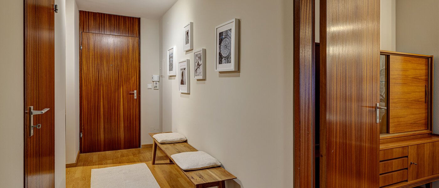 apartamento München Schwabing 04 pasillo 13128