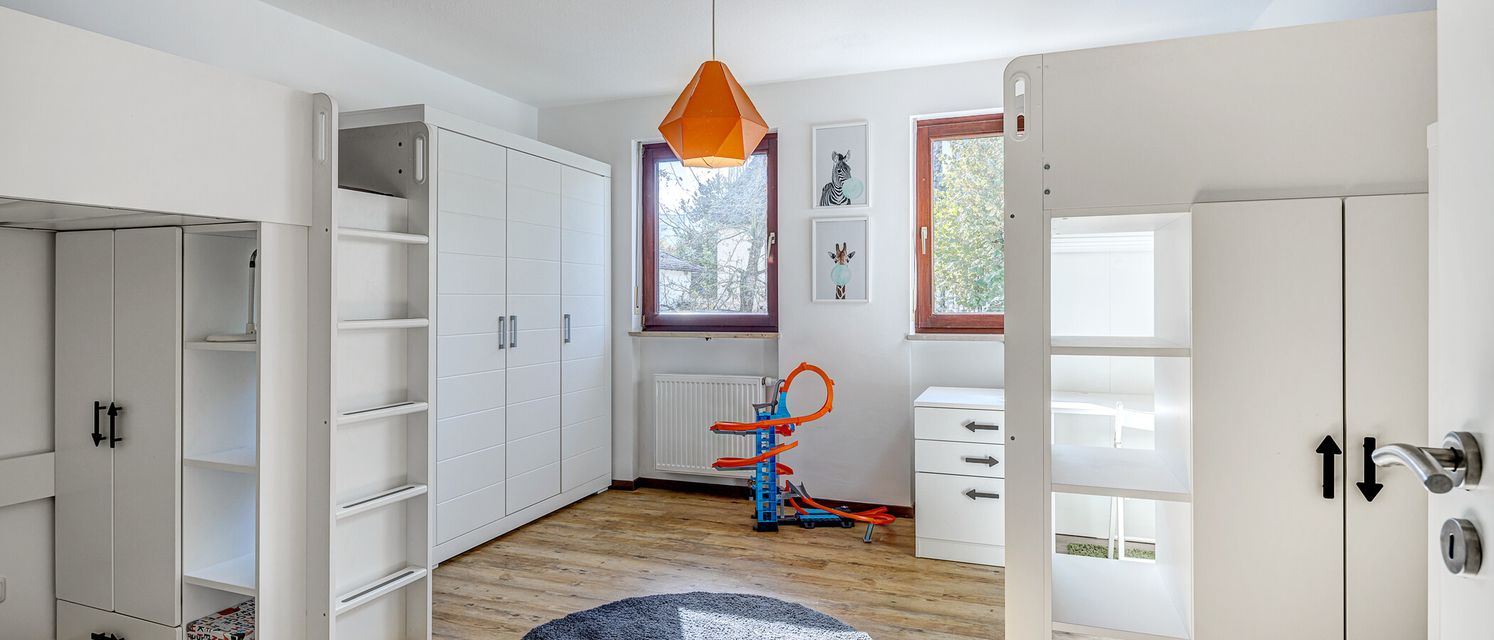 chalet adosado en esquina München Pasing 01 cuarto infantil 13218