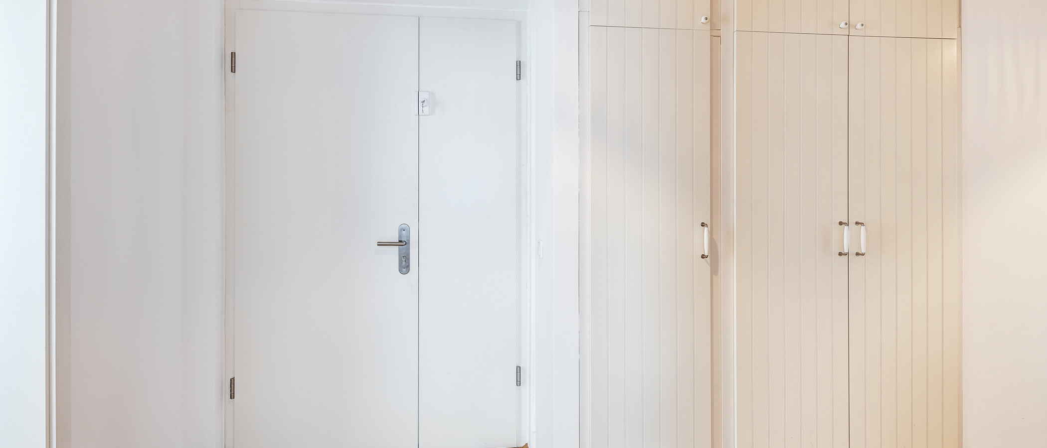 apartamento Unterföhring 02 pasillo 13225