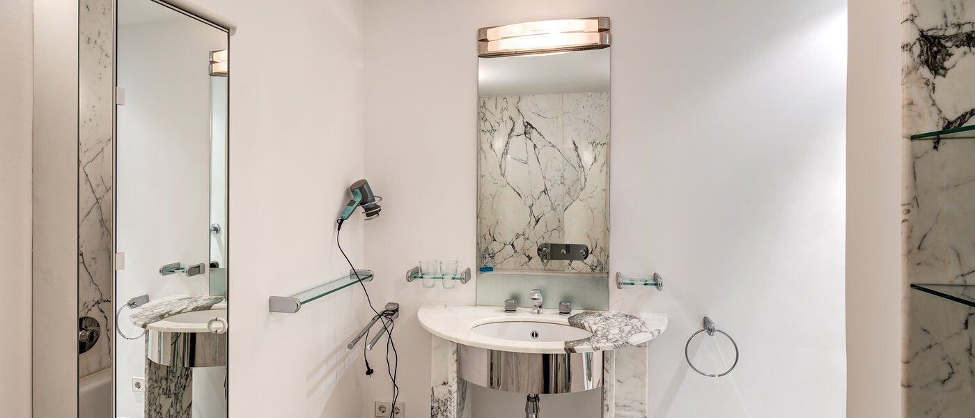 apartamento München Schwabing-West (rund um den Bonner Platz) 01 baño 13286