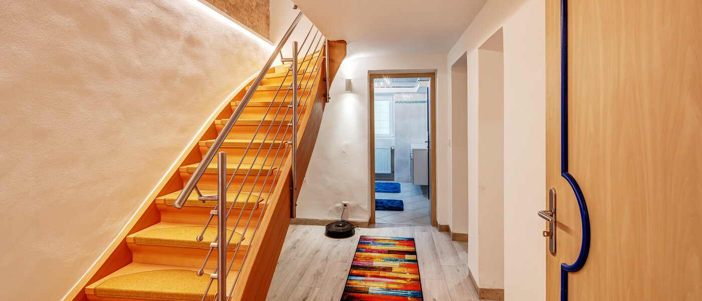 chalet adosado en el medio München Obersendling 05 pasillo 13312