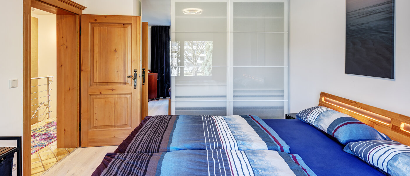 chalet adosado en el medio München Obersendling 03 1. dormitorio 13312