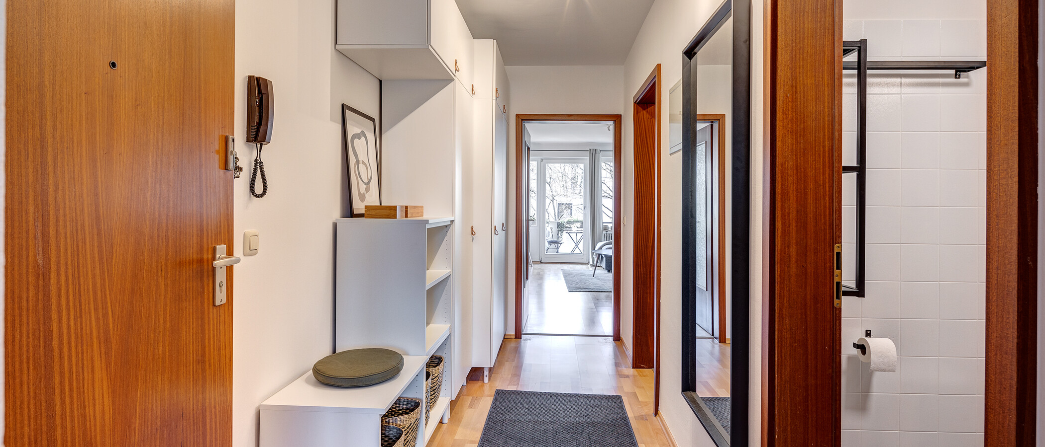 apartamento München Neuhausen 03 pasillo 13344