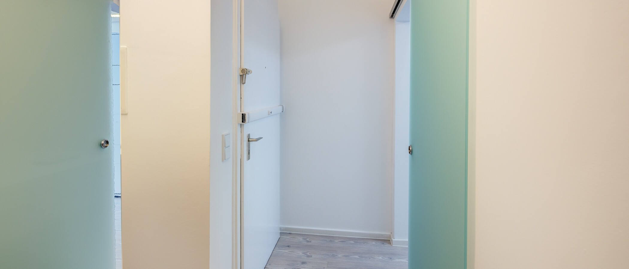 apartamento München Sendling-Westpark 01 pasillo 13445