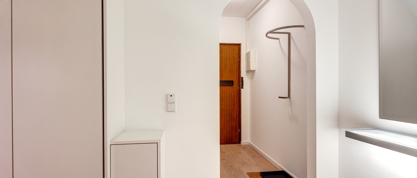 apartamento München Schwabing - Alte Heide 01 pasillo 13448