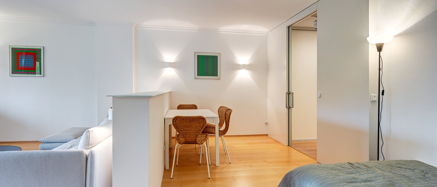 apartamento München Schwabing - Alte Heide 06 zona de día  13448