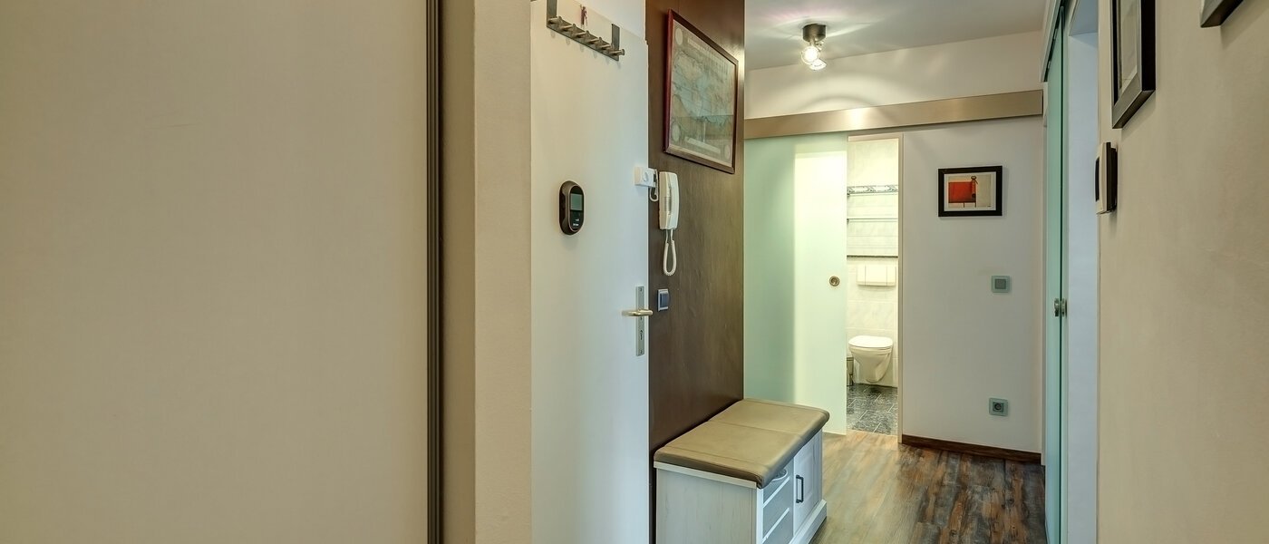 apartamento Poing 02 pasillo 13482