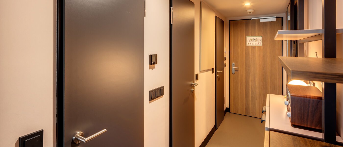 dúplex München Neuperlach 03 pasillo 13536