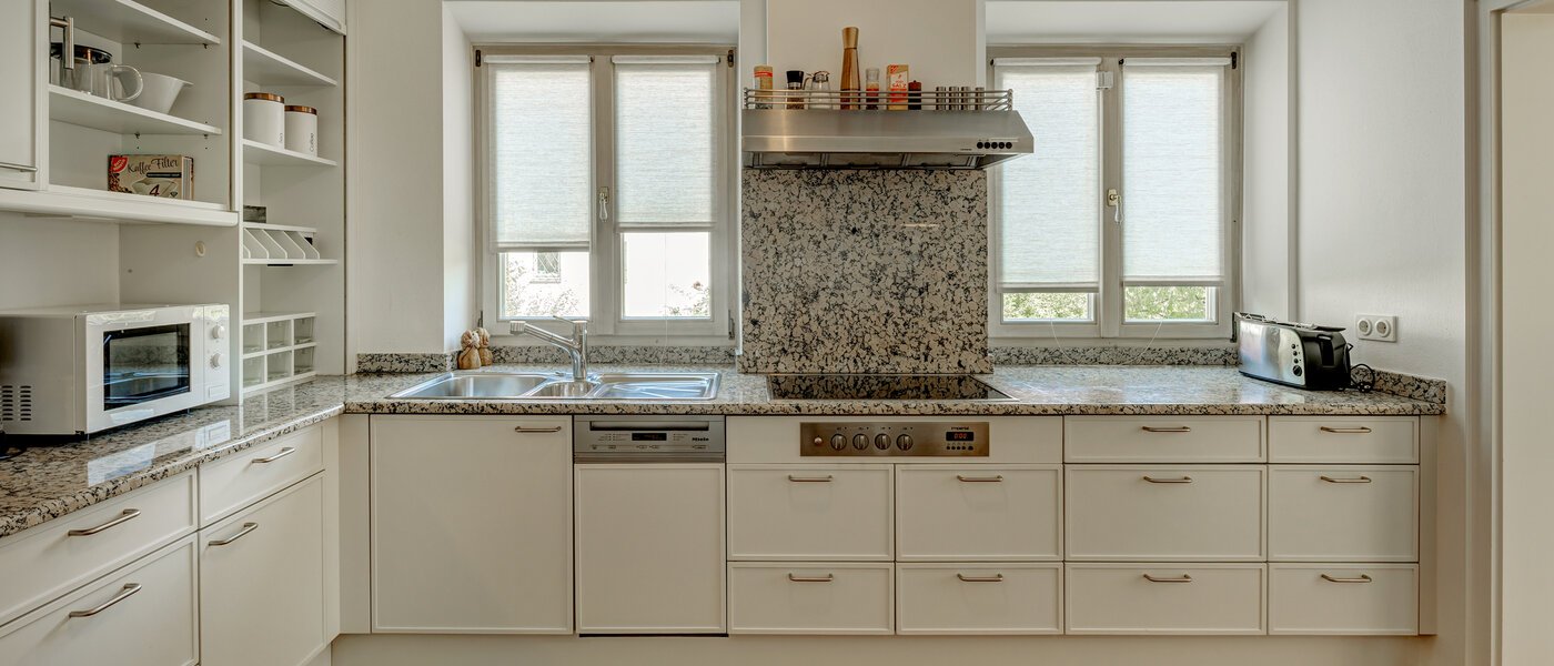 piso con jardín Schliersee 02 cocina 13576