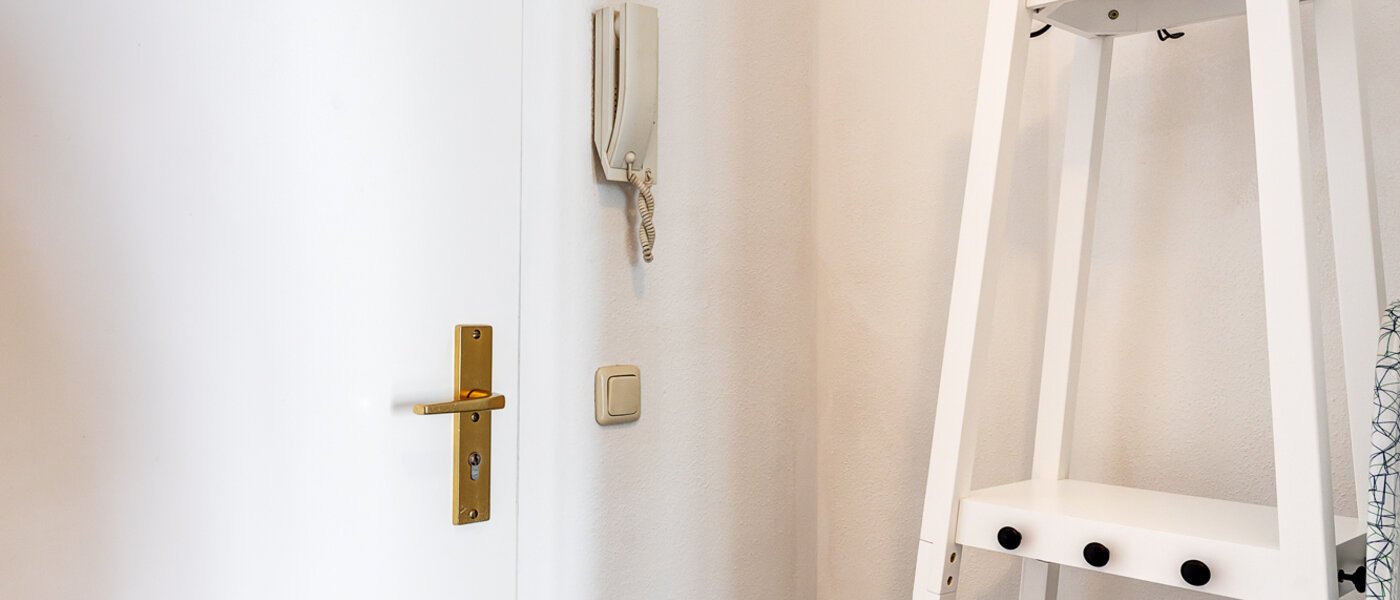 apartamento München Obermenzing 02 pasillo 13578