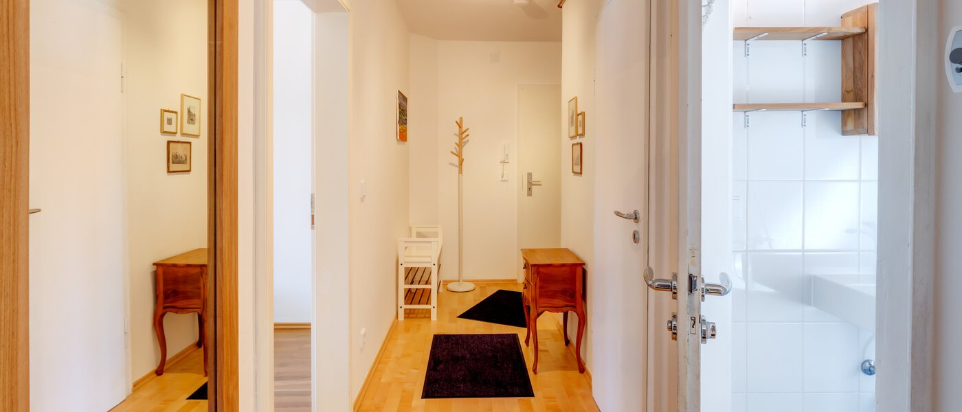 apartamento München Glockenbachviertel 01 pasillo 13655