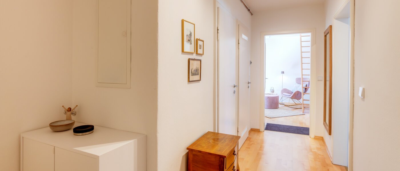 apartamento München Glockenbachviertel 02 pasillo 13655