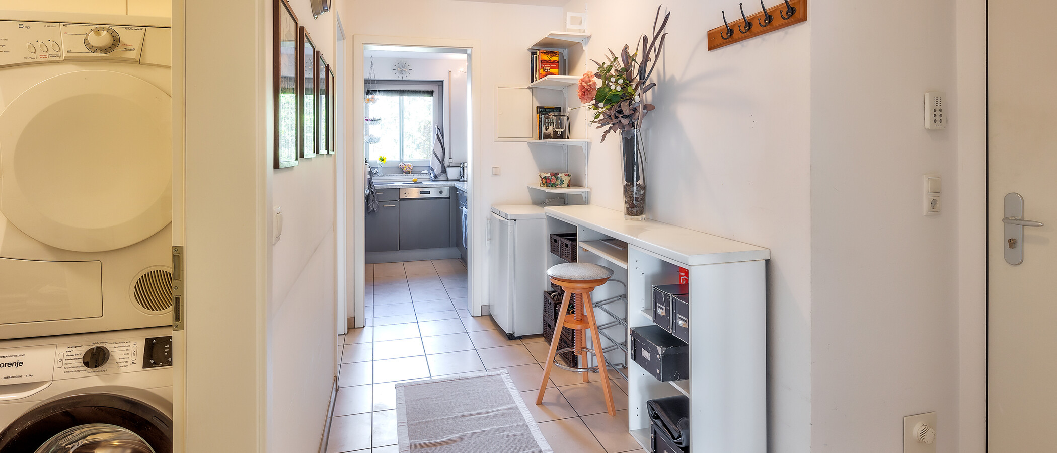 apartamento Unterhaching 02 pasillo 13690